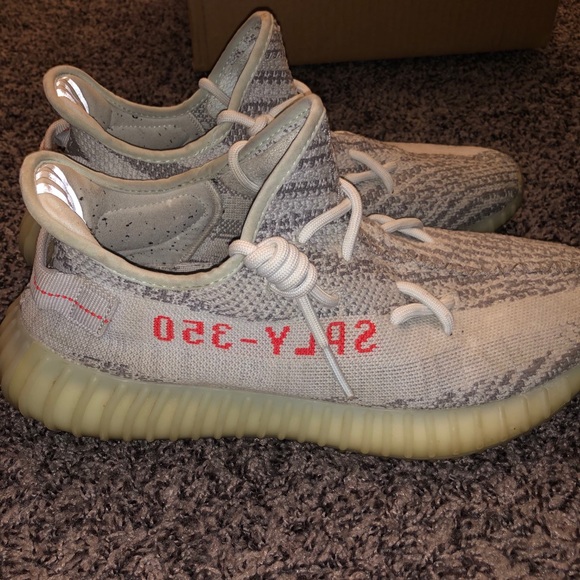 Original Yeezy Boost 350s - Picture 4 of 5
